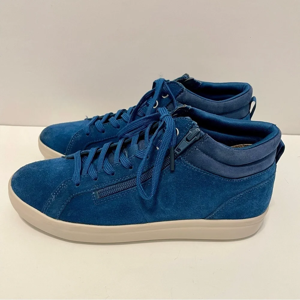 Vionic Rosemont Women’s Blue Athletic Sneakers with VIO-Motion Technology Size 8